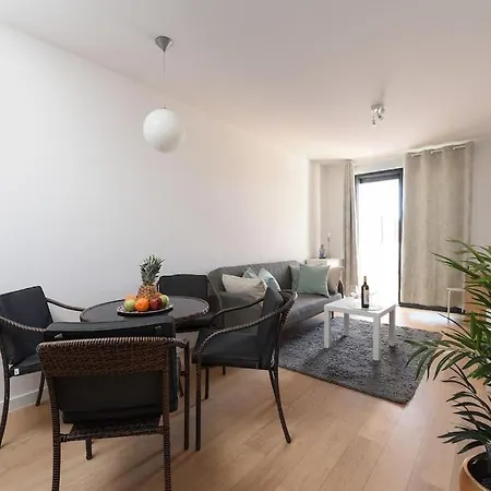 Apartment Ivona - Beautiful Terrace And Free Garage Parking *