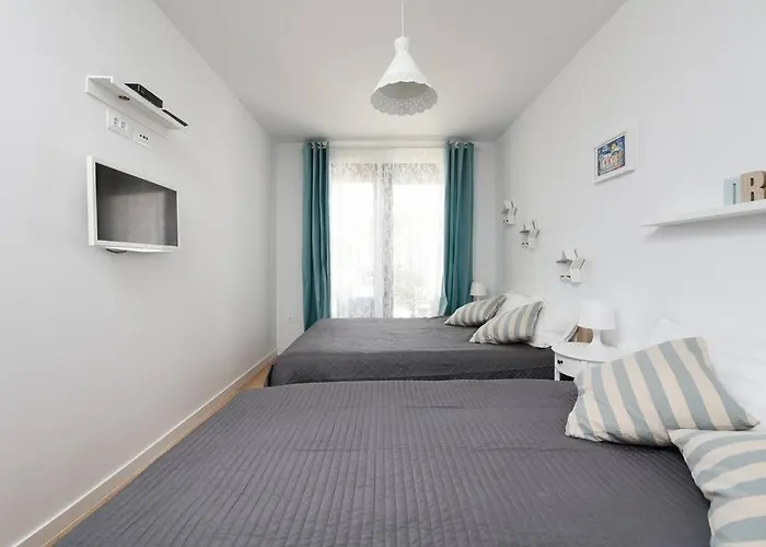 Ivona - Beautiful Terrace And Free Garage Parking Apartament