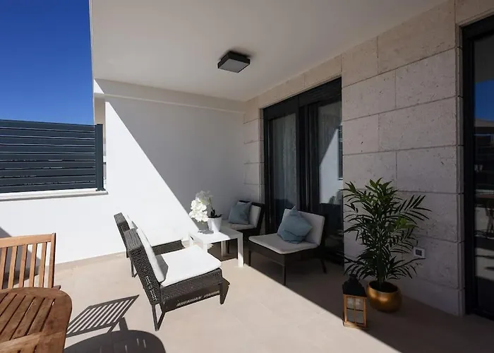 Appartamento Ivona - Beautiful Terrace And Free Garage Parking
