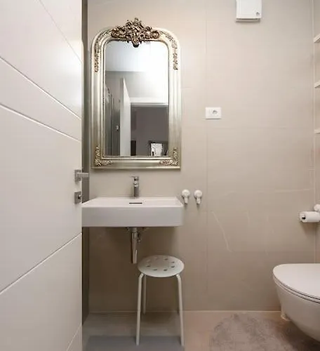 Appartamento Ivona - Beautiful Terrace And Free Garage Parking